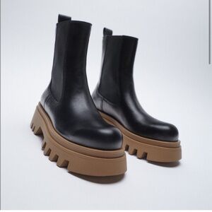 Zara Black Chunky Sole Leather Ankle Boots Size 9/40